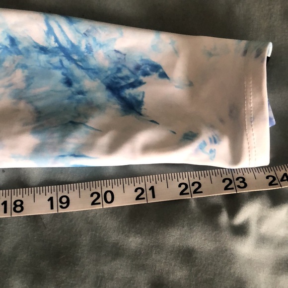 NWT high rise ankle legging - Picture 4 of 5